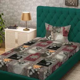 KLOTTHE Multicoloured Geometric 300 TC Single Bedsheet with 1 Pillow Covers-image-87