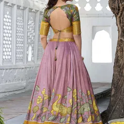 LOOKNBOOK ART Printed Ready to Wear Lehenga & Unstitched Blouse With Dupatta image 4