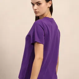 Vero Moda Women Solid Round Neck Pure Cotton T-shirt image 2