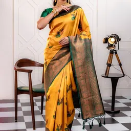 Shriyangan Woven Design Zari Pure Silk Kanjeevaram Saree image 3