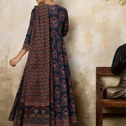 Sangria Printed Pure Cotton Flared V-Neck Kurta & Palazzo With Dupatta image 2