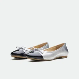 Oroh Women Fashion with Bows Flats-image-89