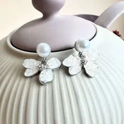 The Jewellery Tale Contemporary Drop Earrings-image-88