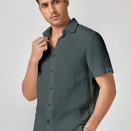 Color Bucket Spread Collar Standard Casual Shirt image 5