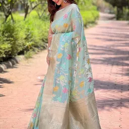 ELITE WEAVES Floral Zari Silk Blend Banarasi Saree image 2