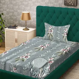 KLOTTHE Green Floral Printed 300 TC Single Bedsheet With Pillow Covers-picture-39