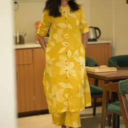 Moda Rapido Women Floral Printed Regular Kurta with Trousers image 5