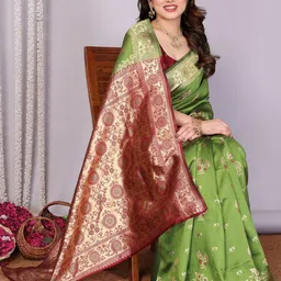 Snofi Creation Floral Zari Pure Silk Kanjeevaram Saree image 5