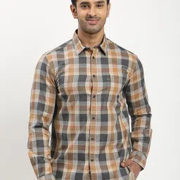Indian Terrain Men Classic Fit Tartan Checked Spread Collar Pure Cotton Casual Shirt-picture-30