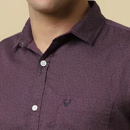Allen Solly Men Custom Spread Collar Floral Printed Cotton Casual Shirt image 2