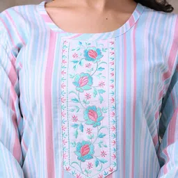 AUZAAI COLLECTION Selection Of 2 Ethnic Motifs Thread Work Round Neck Straight Kurtas image 3