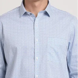 Turtle Men Standard Slim Fit Spread Collar Micro Ditsy Printed Cotton Formal Shirt image 5