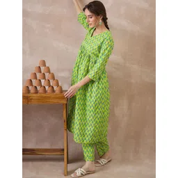 Indo Era Printed V-Neck Tunic With Trousers Co-Ords-picture-42