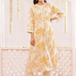 VASVI Women Floral Printed Regular Pure Cotton Kurta with Trousers-picture-19