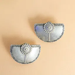 VIRAASI Contemporary Studs Earrings-image-31