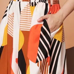 LookShine Women Printed Relaxed Flared Wrinkle Free Trousers image 2