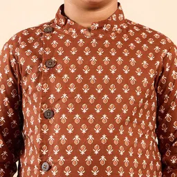 Stylo Bug Boys Ethnic Motifs Printed Regular Pure Cotton Kurta with Pyjamas image 2