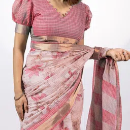 KALINI Floral Printed Saree with Zari Border image 5