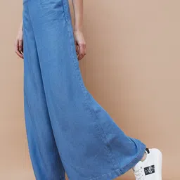 Ginger by Lifestyle Women Regular Fit High-Rise Jeans image 2