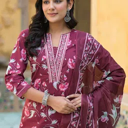 Varanga Women Floral Printed Regular Kurta with Trousers & With Dupatta image 5