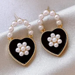 SZN Heart Shaped Drop Earrings image 3