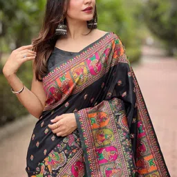 tasrika Woven Paithani Silk Blend Saree image 5