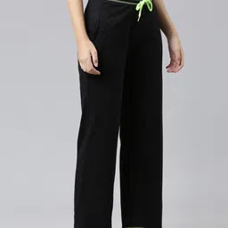 kryptic Pure Cotton Mid rise relaxed fit lounge pant with side pocket Women Pyjama image 3