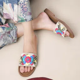 peek Women Flats Sandal-picture-26