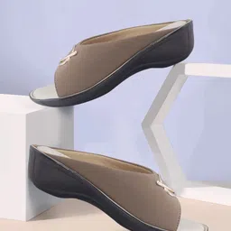 khadim's Women Heels Sandal-picture-18