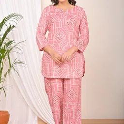 dreambe Women Top & Pyjama Set Pink Printed-picture-17