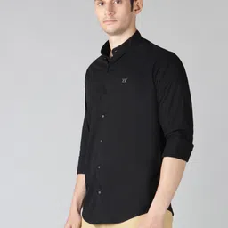 garry richards Men Regular Fit Solid Mandarin Collar Casual Shirt image 3