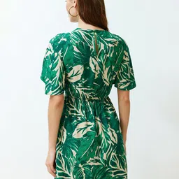 Trendyol Tropical Printed Sheath Midi Dress image 2