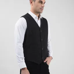 numero uno Solid Men Waistcoat image 3