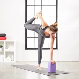 keycraze Yoga Blocks 1 Pack,High Density EVA Foam Yoga Exercise Bricks, Eco Friendly Yoga Blocks image 4