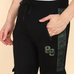 killer Men Printed Black Track Pants image 5
