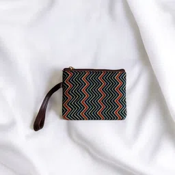 the saaru store Women Multicolor Wristlet image 1