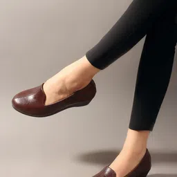 ladies hub Comfortable Stylish winter Formal Casual Leather Moccasins Loafer Shoes Mocassin For Women image 2