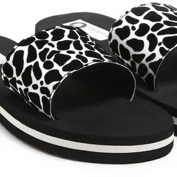 footspring Women Flip Flops image 4