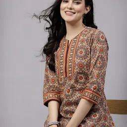 unmani4u Casual Regular Sleeves Printed Women Brown Top-picture-26