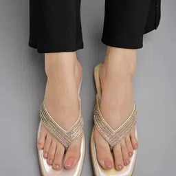 shoetopia Women Flats Sandal image 3