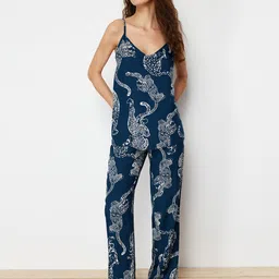 Trendyol Graphic Printed Shoulder Straps Top & Pyjama-picture-29