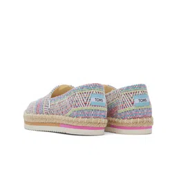 TOMS Women White & Blue Printed Espadrilles image 2