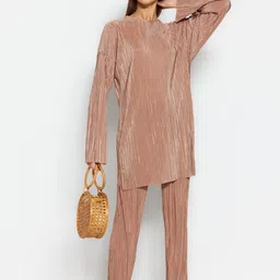 Trendyol Round Neck Top With Trousers image 3