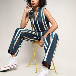 Campus Sutra Blue Striped Crop Top With Trousers-picture-20