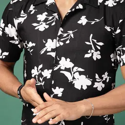 Rigo Floral Printed Shirt & Shorts Co-Ords Set image 3