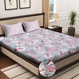 KLOTTHE Pink & Grey Floral Printed 300TC Super King Fitted Bedsheet With 2 Pillow Covers image 1