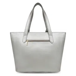 Toteteca Tassled Shoulder Bag image 3