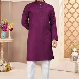 foxdx Men Solid Viscose Rayon Straight Kurta image 2