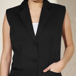 brinns Solid Women Waistcoat image 5