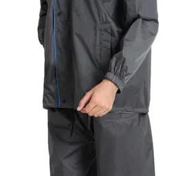 zacharias Solid Men Raincoat image 3